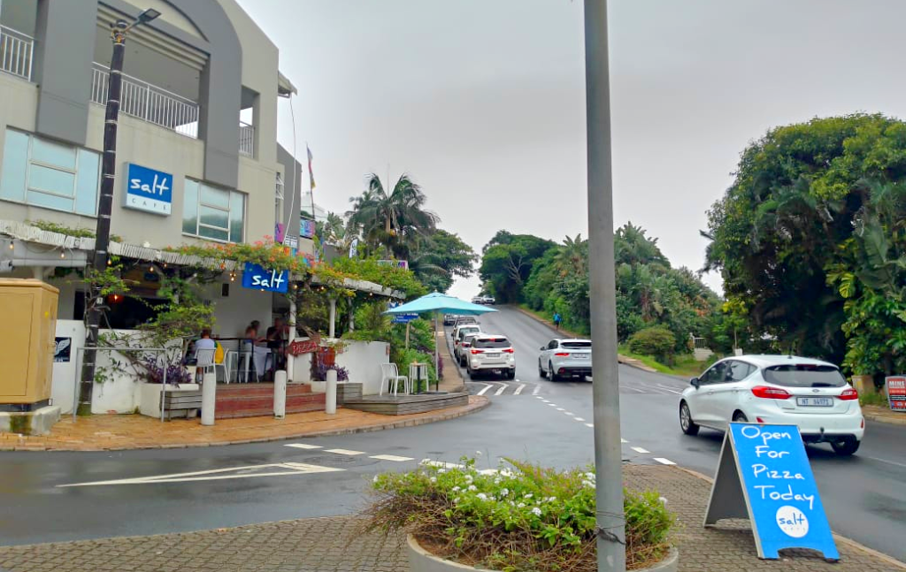 SALT ROCK BALLITO